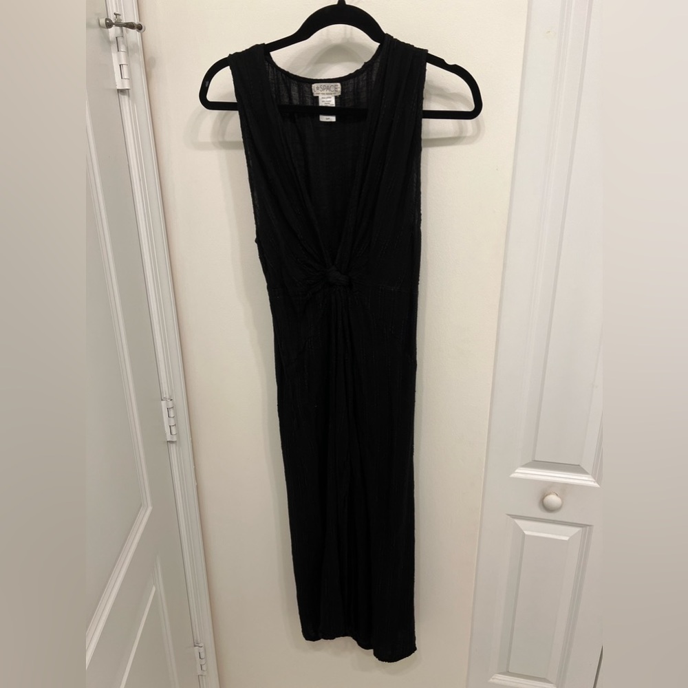 l*space Black Twisted Plunge Maxi Swim Coverup - Picture 4 of 6